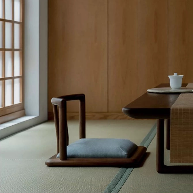 The Chime Floor Chair